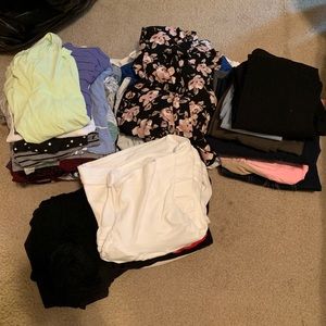 Maternity Lot size medium